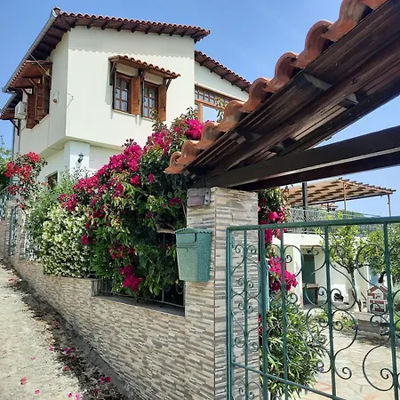 Ferienhaus Ella's Sea View *