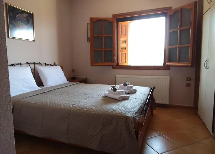 Ella's Sea View Волос